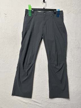 Eddie Bauer Tech Pants Mens 36 X 32 Gray Utility Stretch Outdoor Hiking